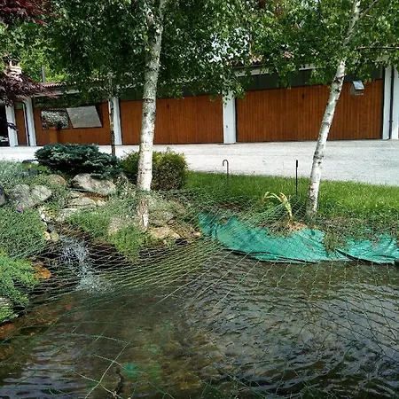 シャレー Del Laghetto Chiusa di Pesio